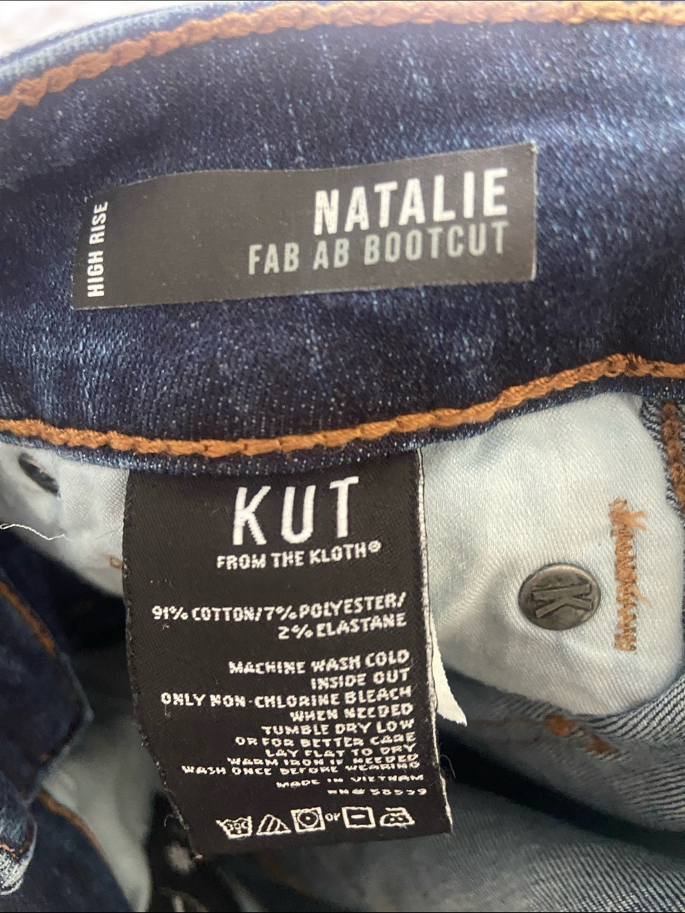 Kut from the Kloth Natalie Fab Ab Bootcut Jeans - Picture 13 of 13